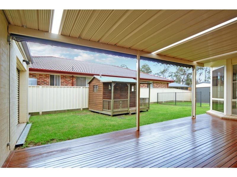 10 Rouken Glen Drive, West Nowra NSW 2541