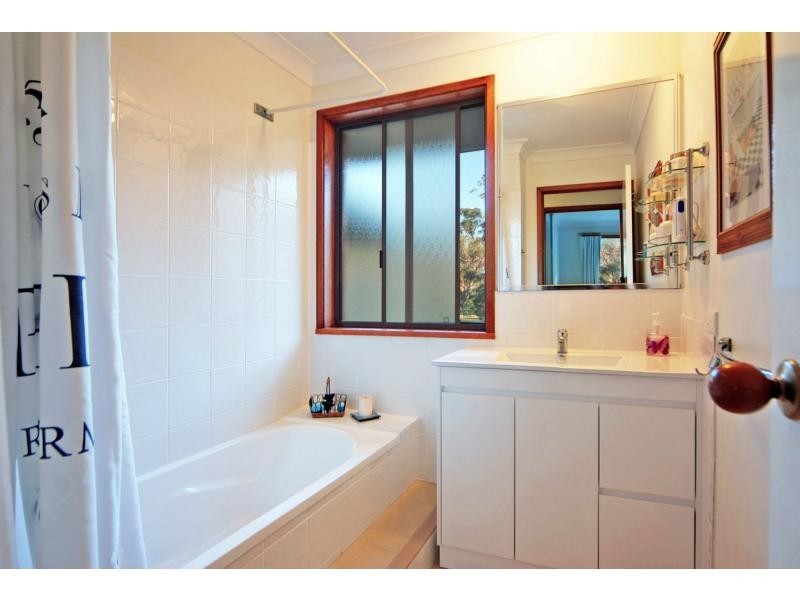 784 Sussex Inlet Road, Sussex Inlet NSW 2540