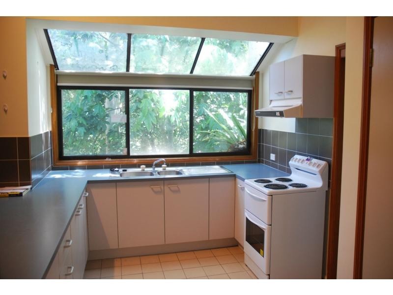 17/27 Bowada Street, Bomaderry NSW 2541