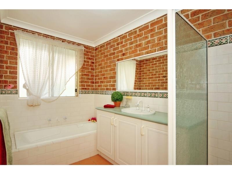 34 Golden Cane Avenue, North Nowra NSW 2541