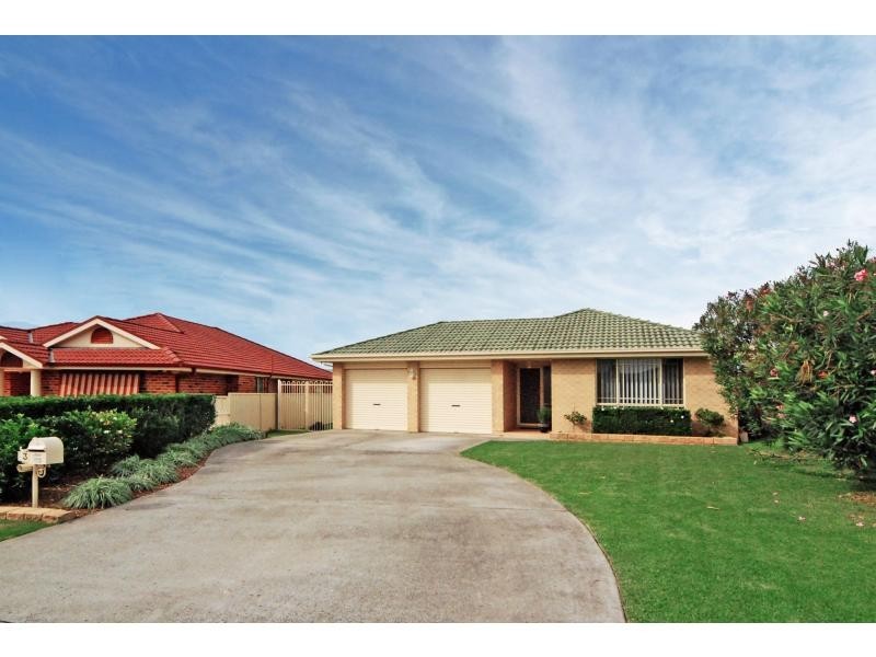3 McTernan Place, Worrigee NSW 2540