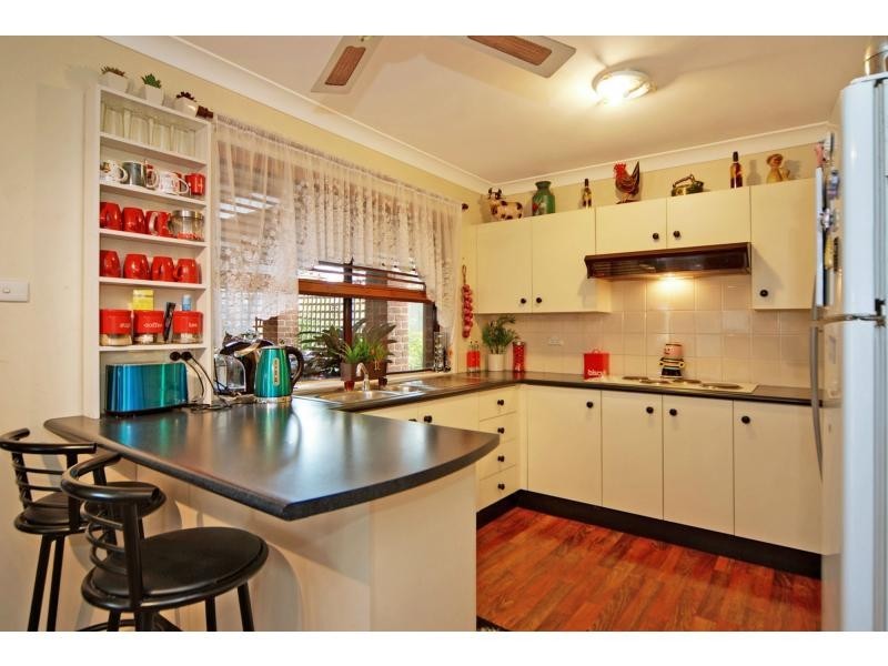 8 Purdie Crescent, Nowra NSW 2541