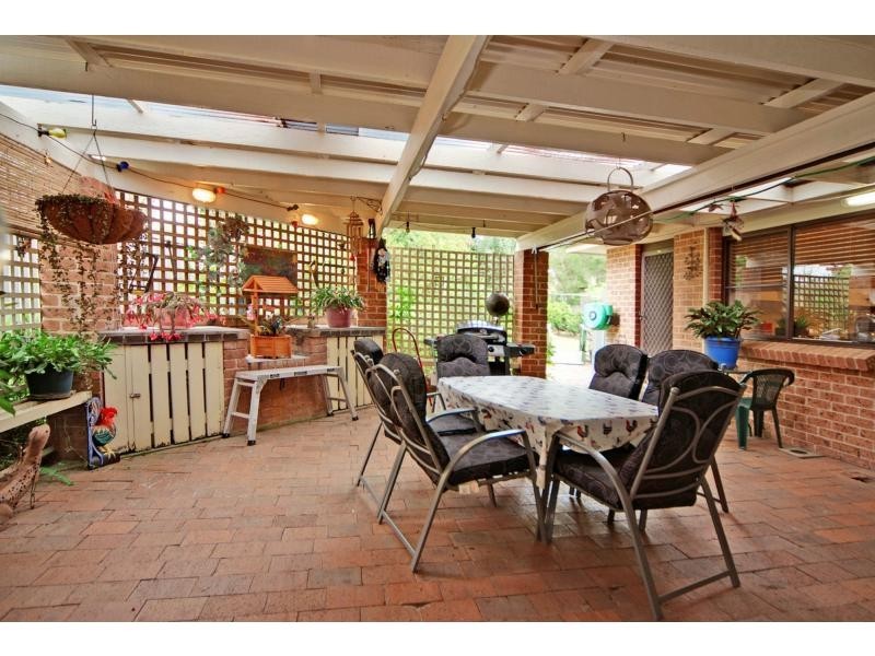 8 Purdie Crescent, Nowra NSW 2541