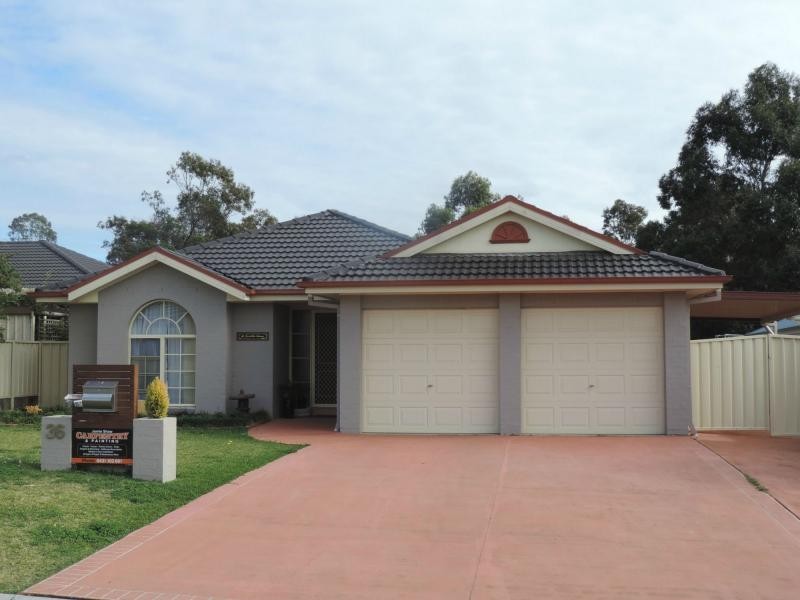 36 Kardella Avenue, Nowra NSW 2541