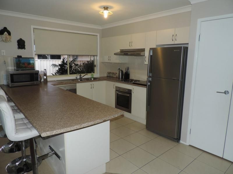 36 Kardella Avenue, Nowra NSW 2541