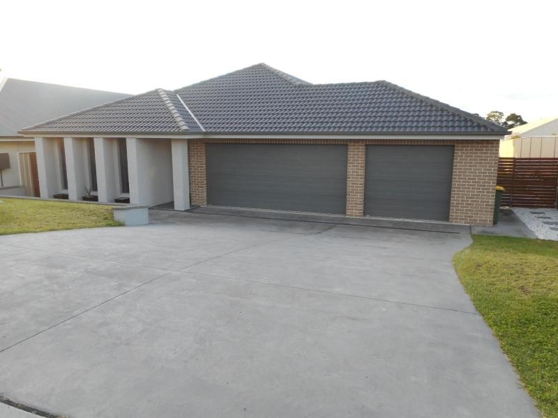 38 Riveroak Road, Worrigee NSW 2540