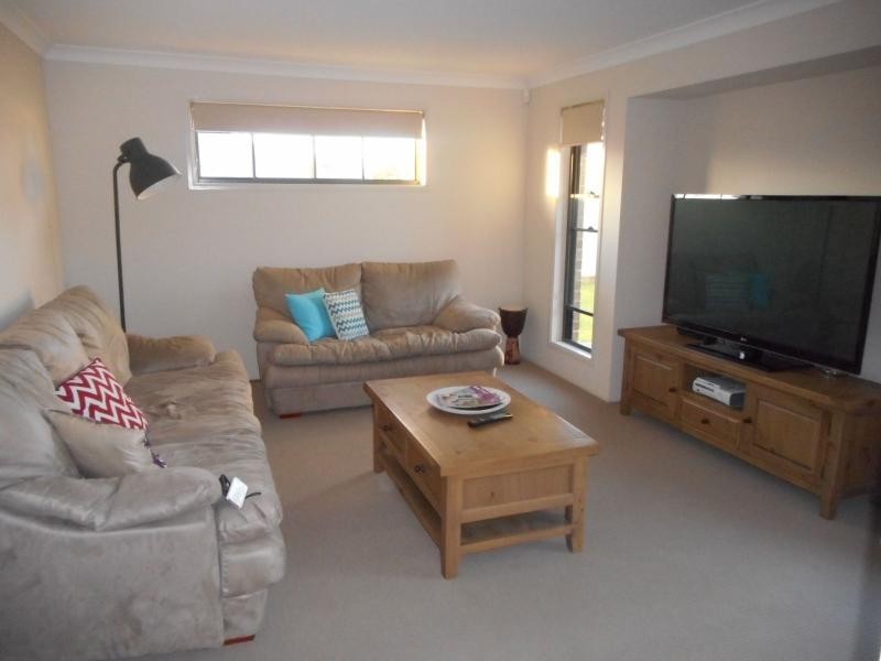 38 Riveroak Road, Worrigee NSW 2540