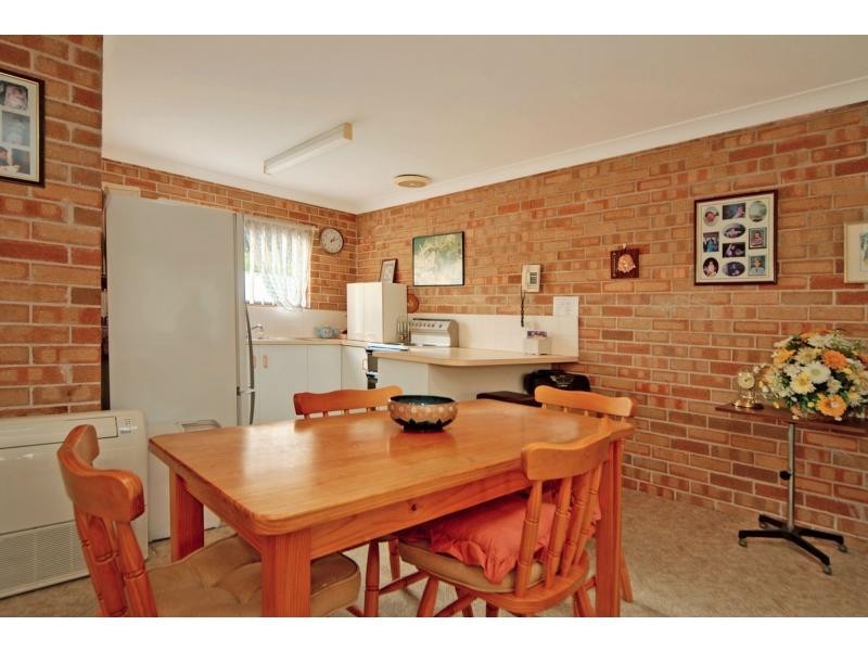 1/42 Lyndhurst Drive, Bomaderry NSW 2541