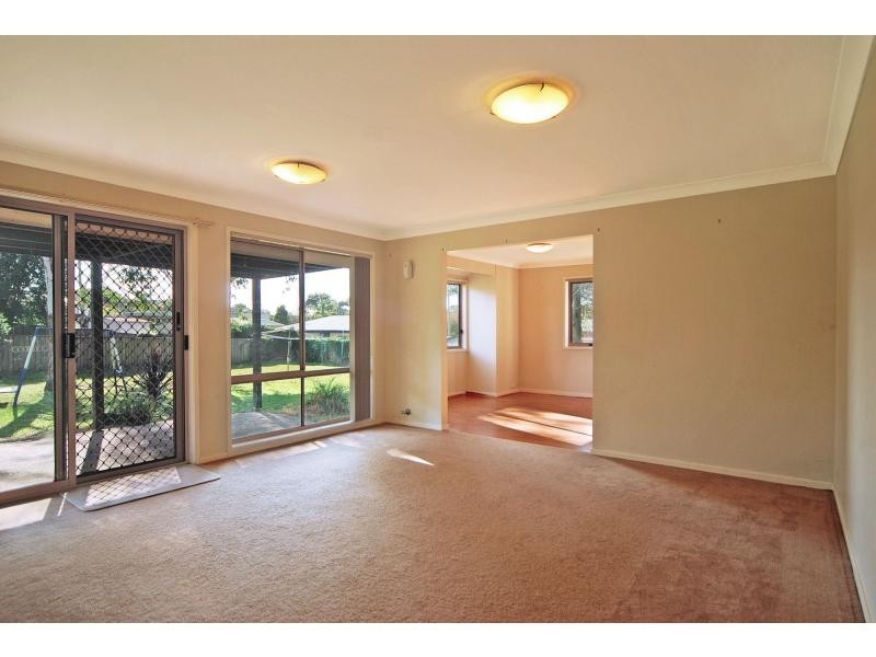 20/33 Lynburn Avenue, Bomaderry NSW 2541