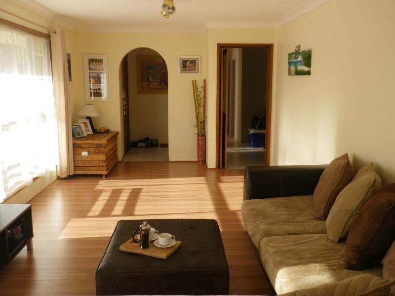 7 Chatsworth Crescent, North Nowra NSW 2541