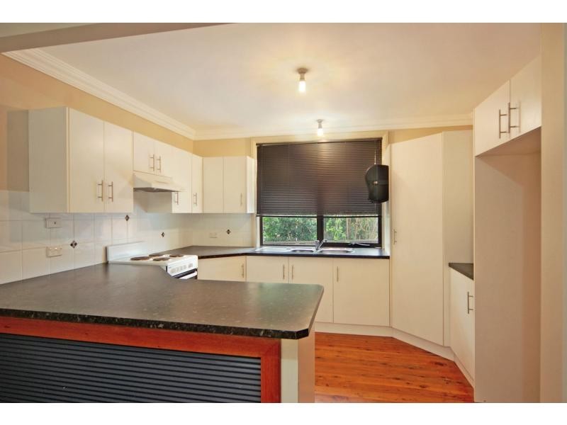 16 Maclean Street, Nowra NSW 2541