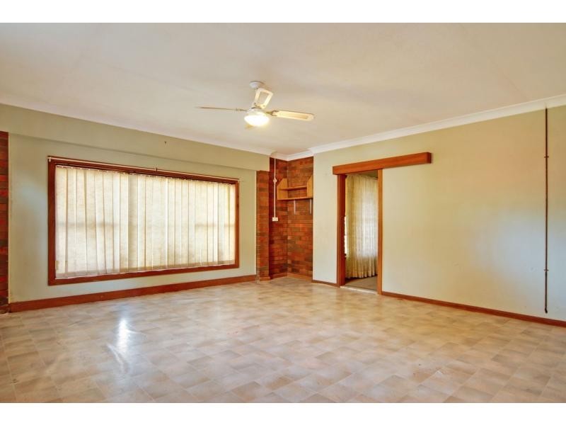 23 Seccombe Street, Nowra NSW 2541