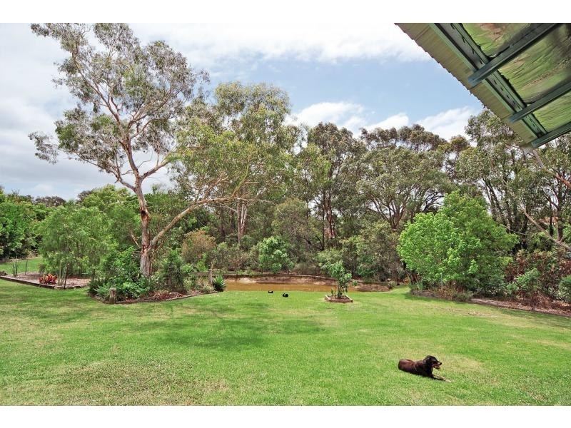11 Jaycee Avenue, Nowra NSW 2541