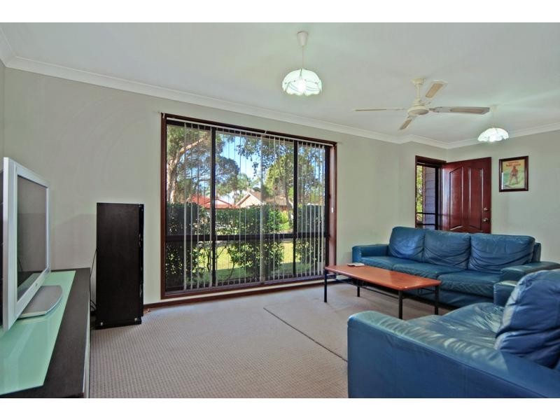 2 Melaleuca Place, Bomaderry NSW 2541