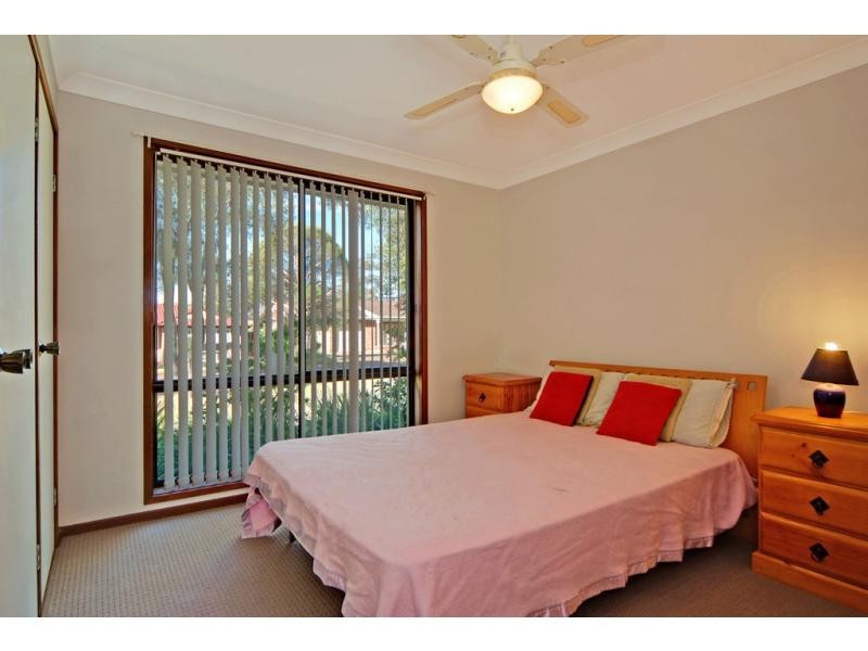 2 Melaleuca Place, Bomaderry NSW 2541