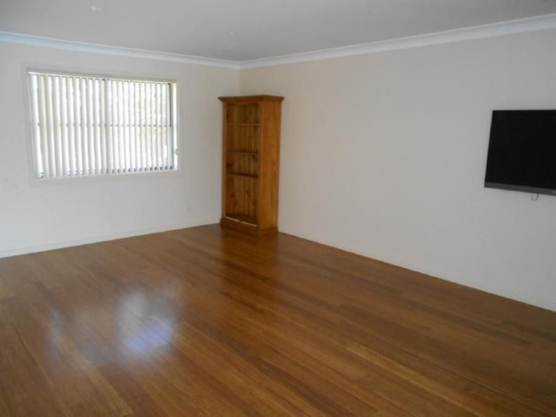 98 Yurunga Drive, North Nowra NSW 2541