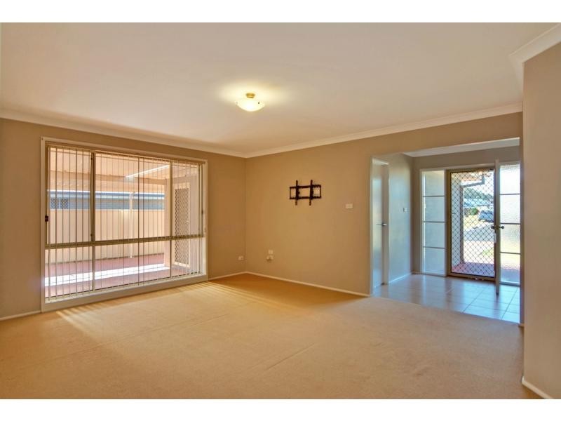 36 Kardella Avenue, Nowra NSW 2541