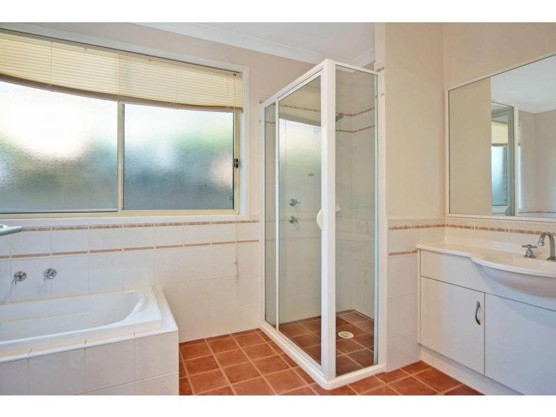36 Kardella Avenue, Nowra NSW 2541