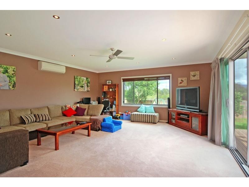 55 Coconut Drive, North Nowra NSW 2541