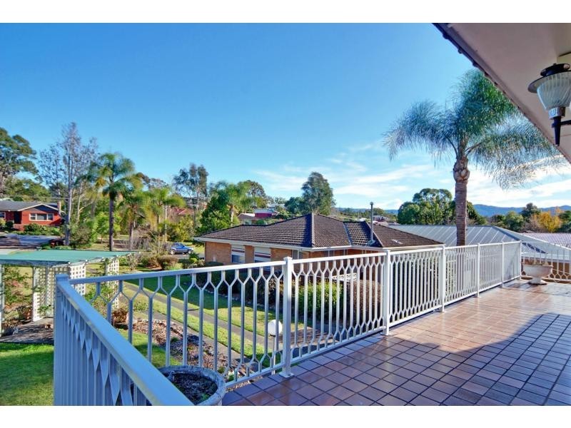 18 Colyer Avenue, Nowra NSW 2541