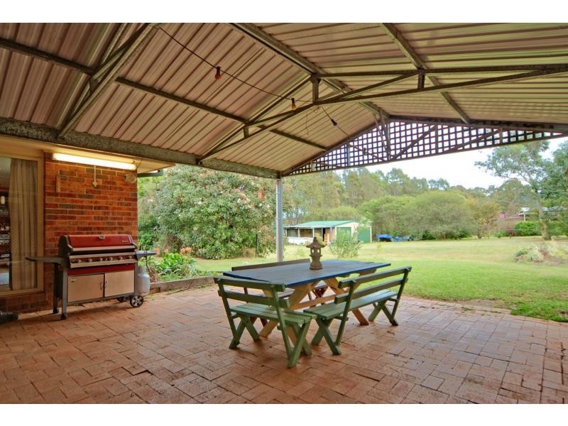 21 Tartarian Crescent, Bomaderry NSW 2541