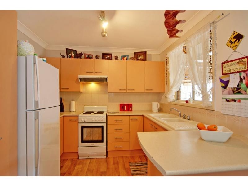 4 Cane Close, North Nowra NSW 2541