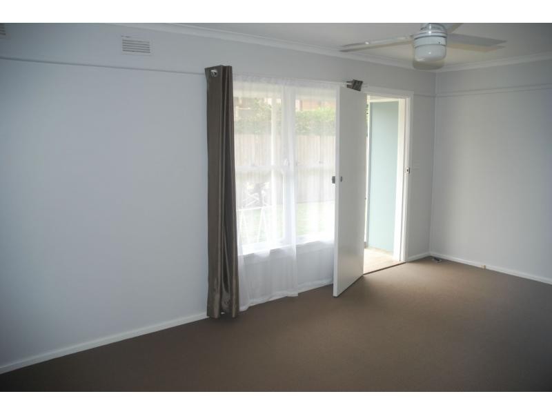 1/5 Wilson Avenue, Nowra NSW 2541