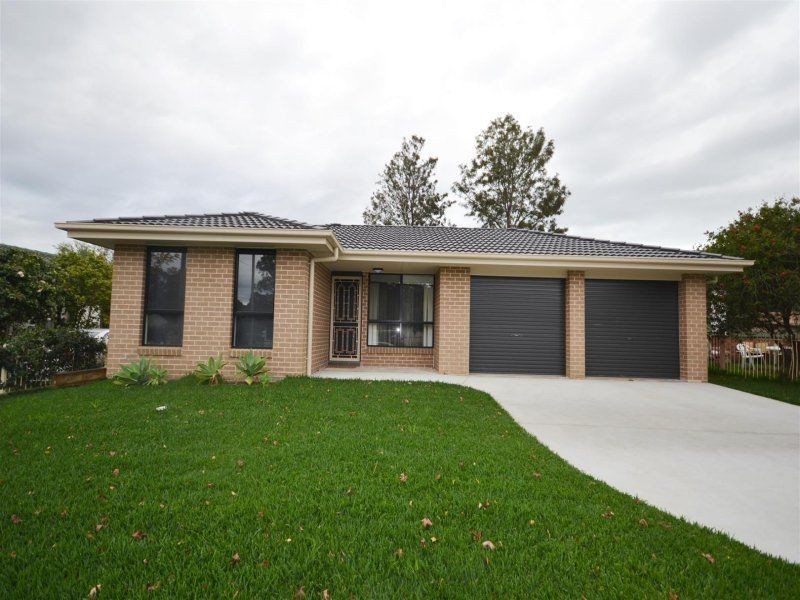 5 Quiberon Street, Nowra NSW 2541