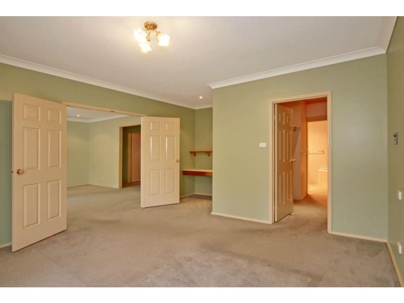 27 Kareela Crescent, North Nowra NSW 2541