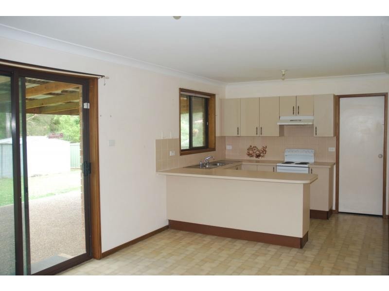 5 Calymea Street, Nowra Hill NSW 2540