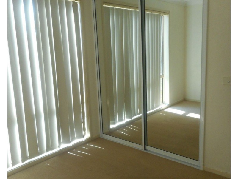 9 Mathinna Circuit, West Hoxton NSW 2171