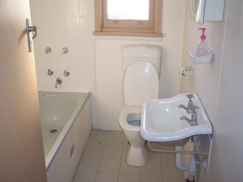 2/30 Reilly Street, Liverpool NSW 2170