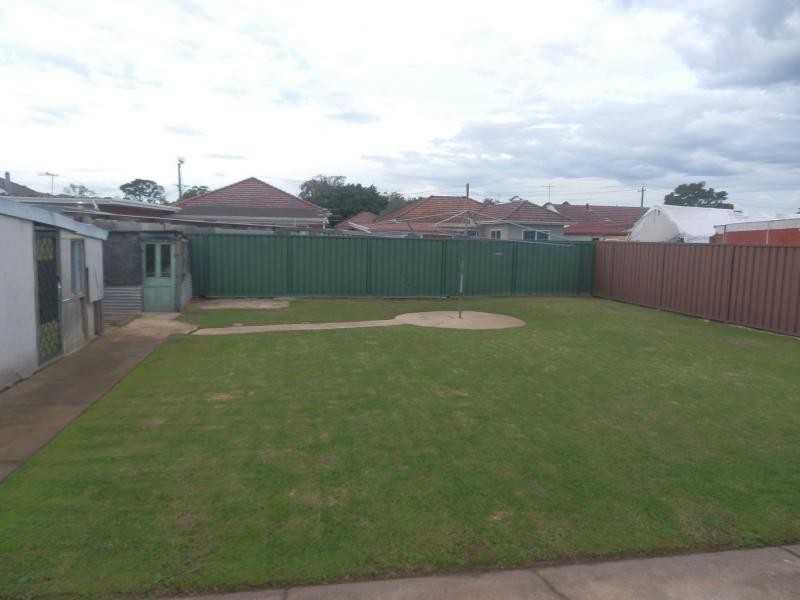 34 Cooper Avenue, Moorebank NSW 2170