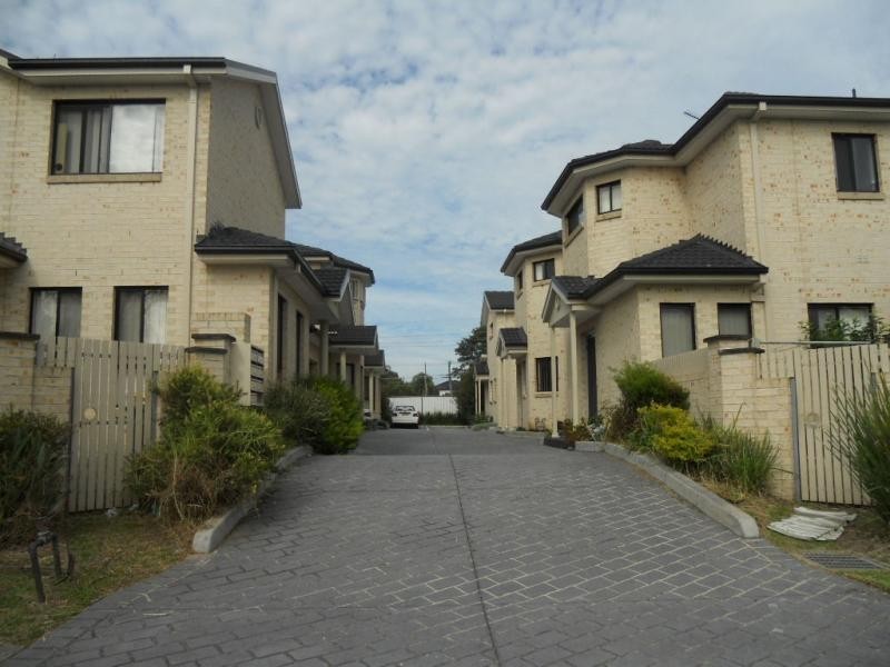 4/50 Pearce Street, Liverpool NSW 2170