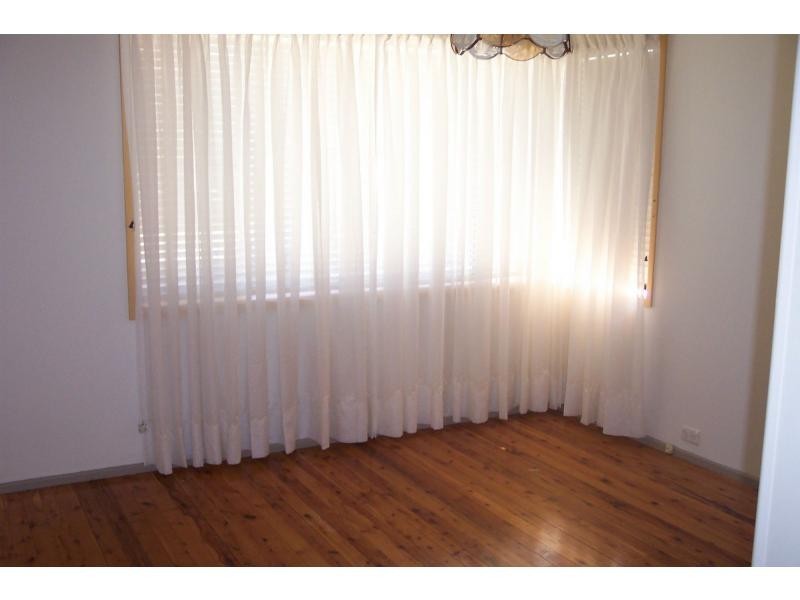 46 Supply Avenue, Lurnea NSW 2170