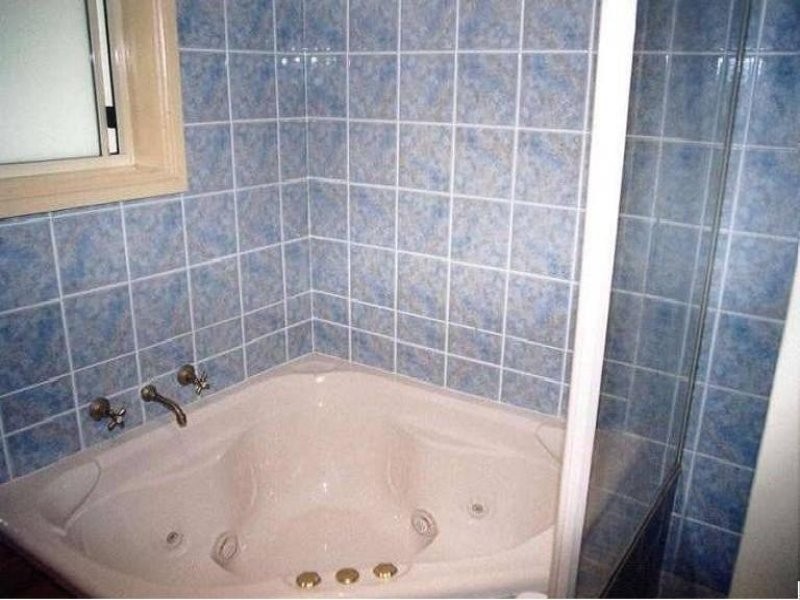 8B Reserve Road, Casula NSW 2170