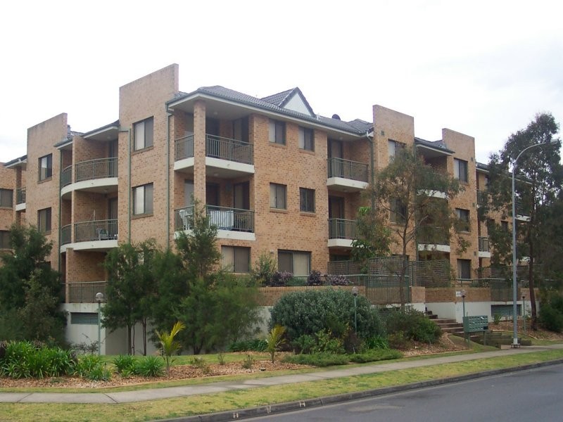 Unit 1/211 Mead Place, Chipping Norton NSW 2170