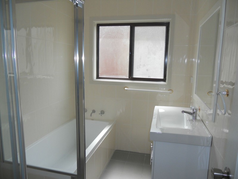 20 Passefield Street St, Liverpool NSW 2170