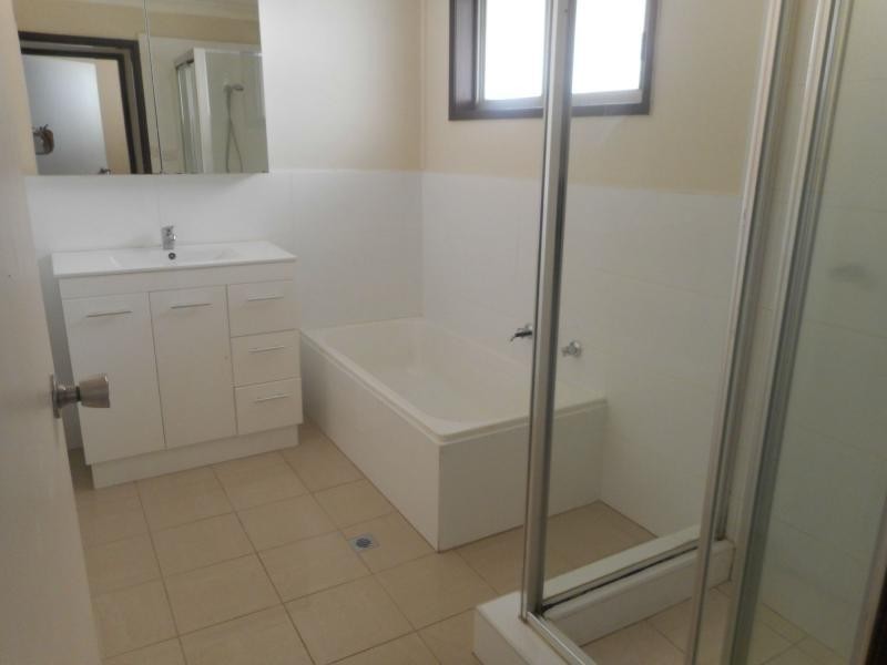 4/23 Hughes Street, Cabramatta NSW 2166