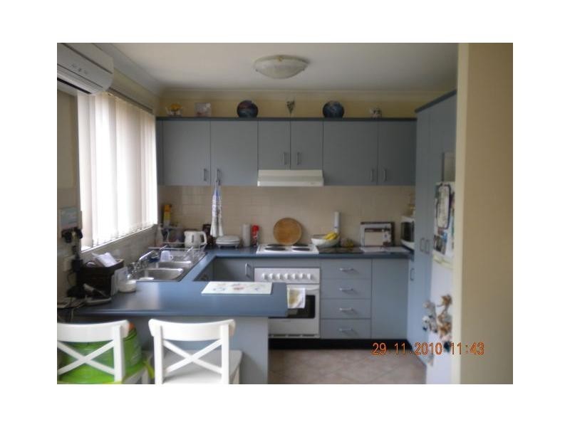 2/15 Keneally Way, Casula NSW 2170