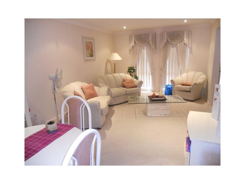 West Hoxton NSW 2171