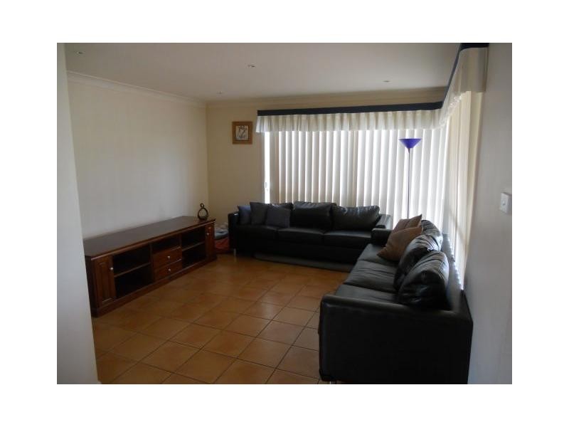 West Hoxton NSW 2171