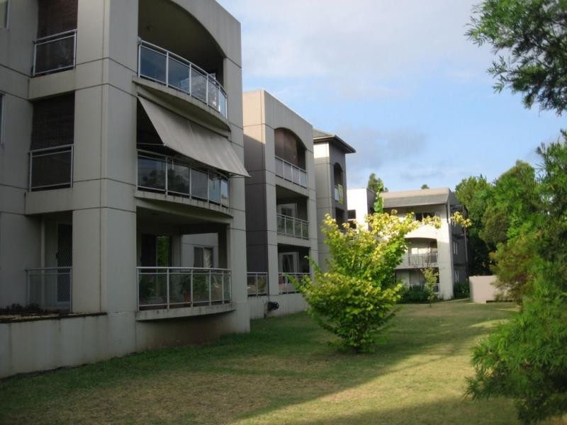 Unit 40/21-27 Hume Highway, Warwick Farm NSW 2170