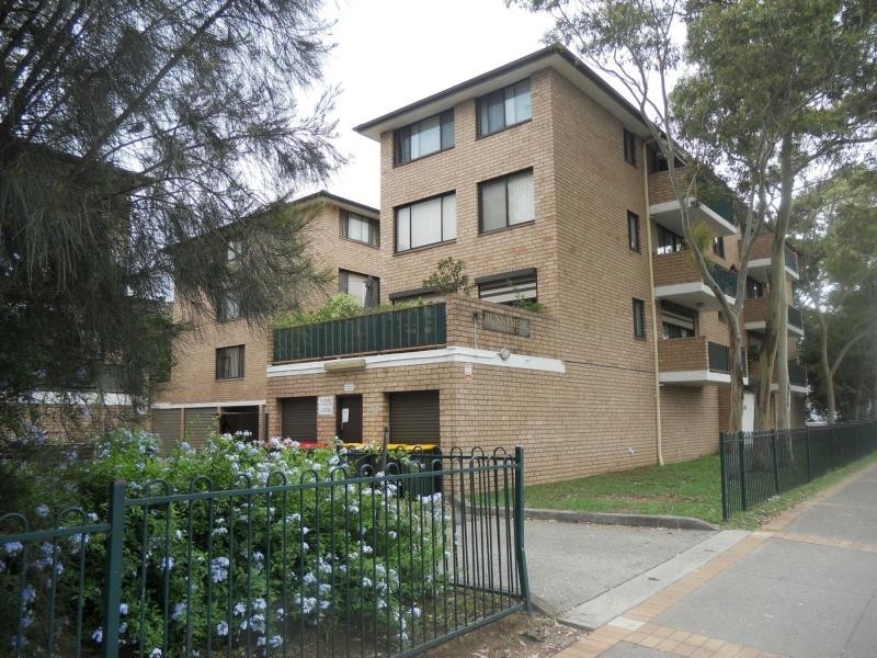 Unit 11/77 Memorial Avenue, Liverpool NSW 2170