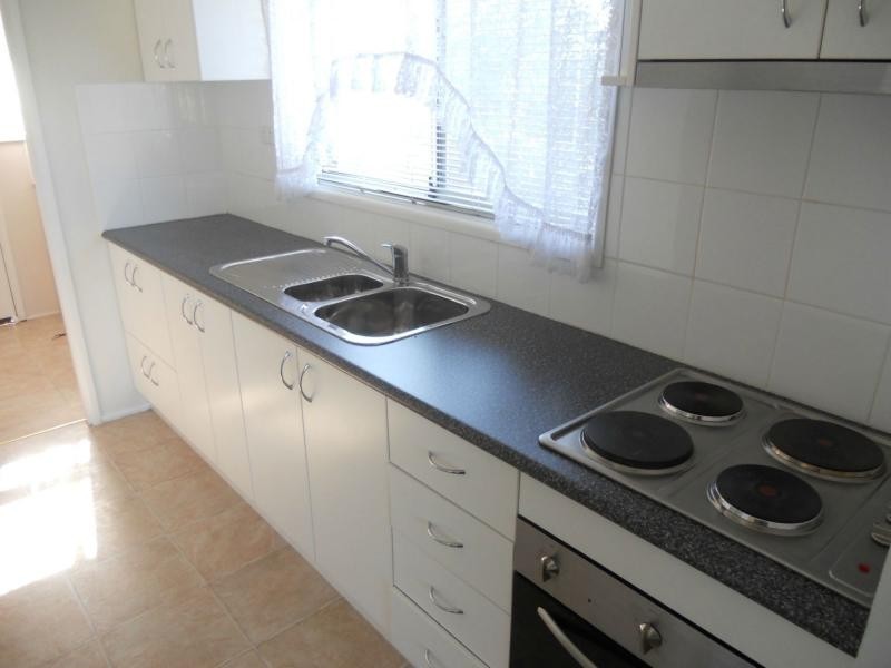 Duplex 4/55 Mathews Avenue, Heckenberg NSW 2168