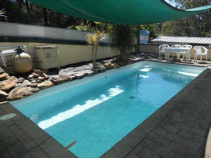 25 Phoenix Crescent, Casula NSW 2170