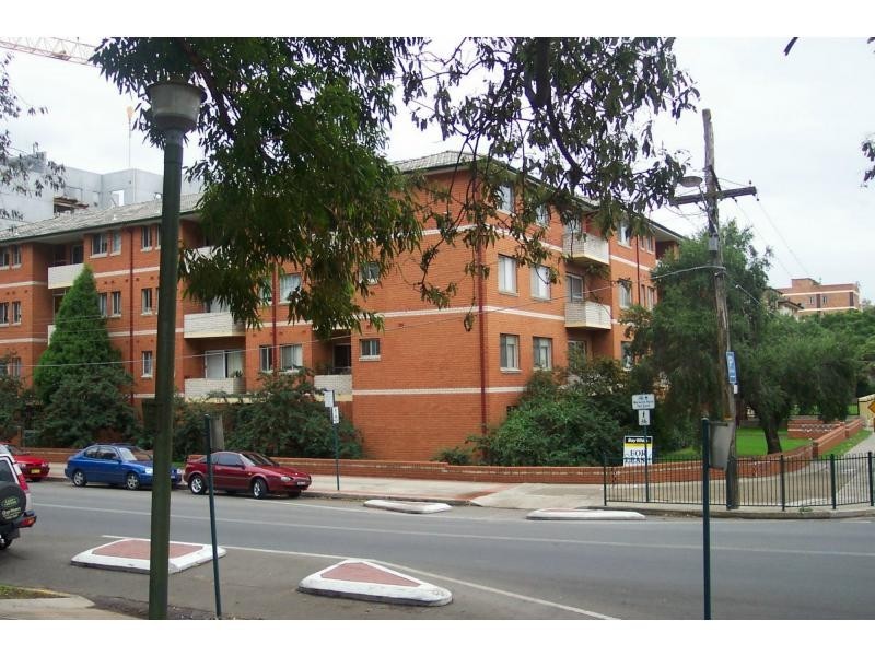 12/73-75 Goulburn Street, Liverpool NSW 2170