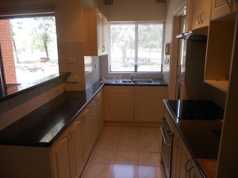 12/73-75 Goulburn Street, Liverpool NSW 2170