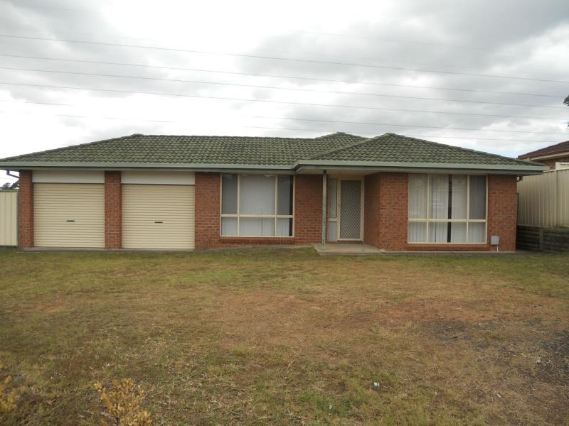 287 Whitford Road, Green Valley NSW 2168