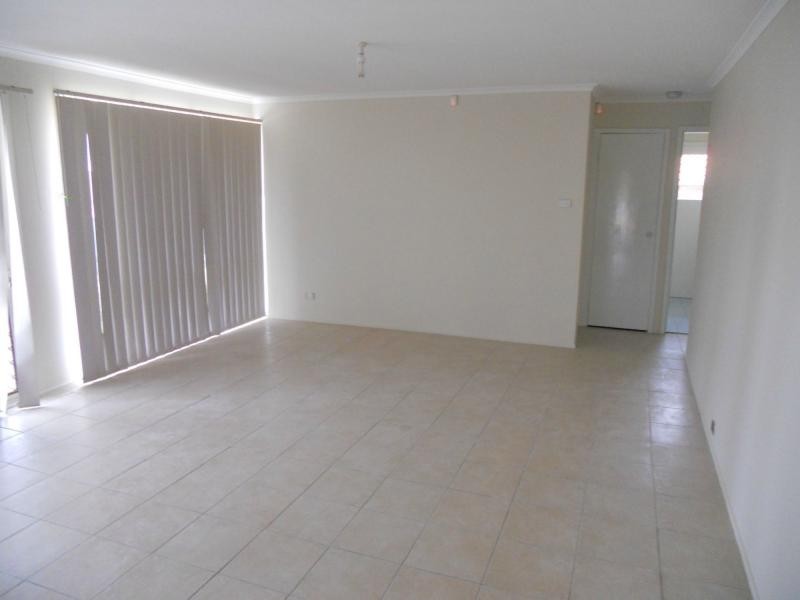 287 Whitford Road, Green Valley NSW 2168